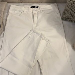 Lovely white straight crop jeans